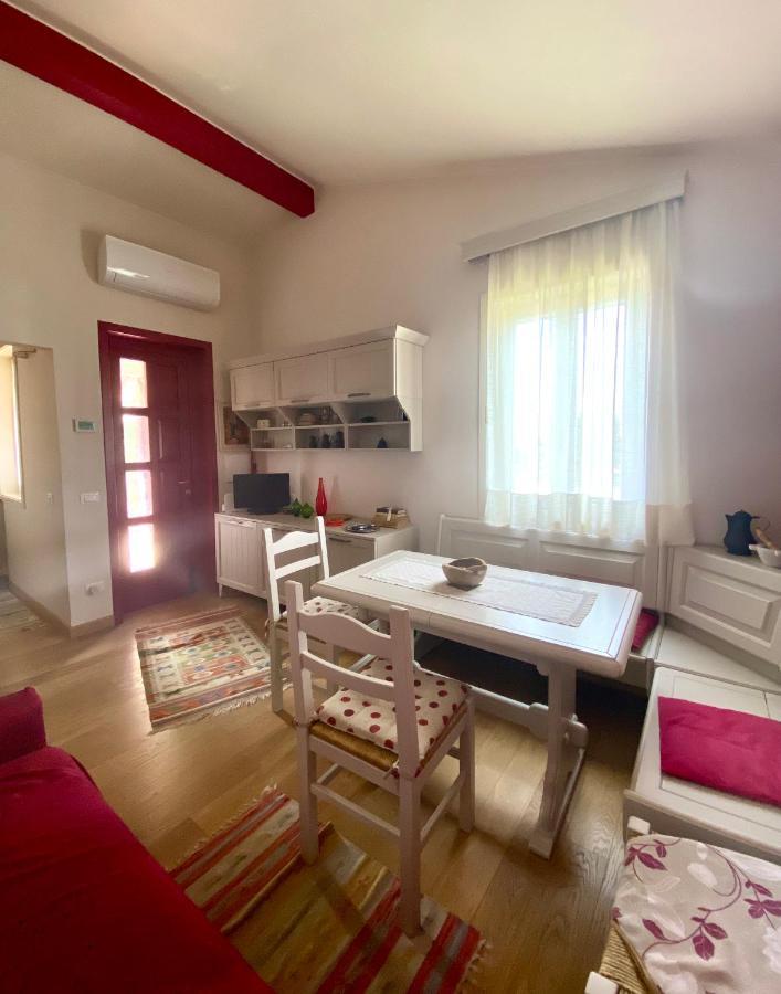 Residenza Palmira Bardolino Appartement Calmasino Buitenkant foto