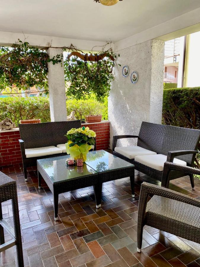 Residenza Palmira Bardolino Appartement Calmasino Buitenkant foto