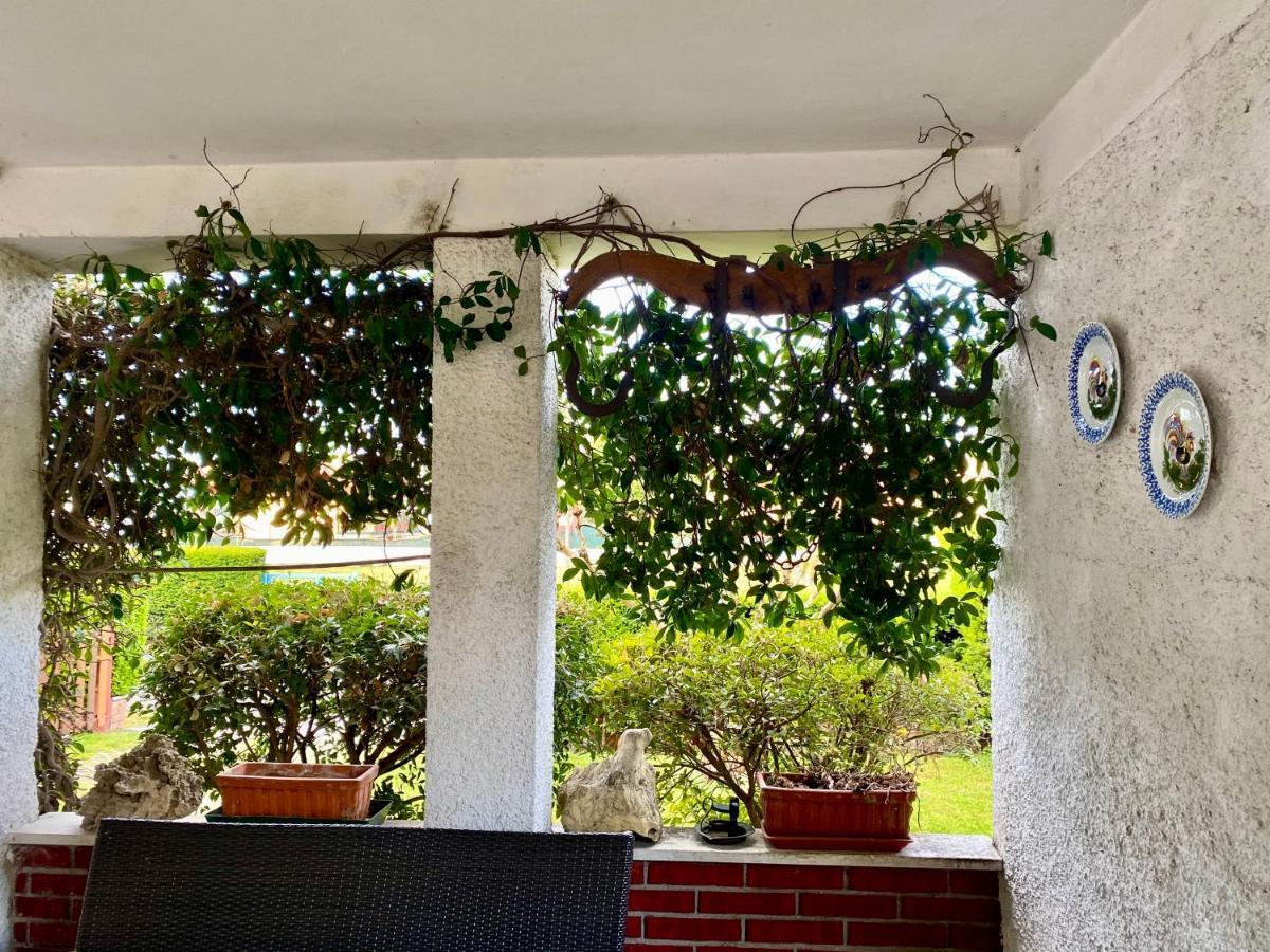 Residenza Palmira Bardolino Appartement Calmasino Buitenkant foto